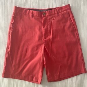 Vineyard Vines Links Shorts (8 inch).  Size 33.